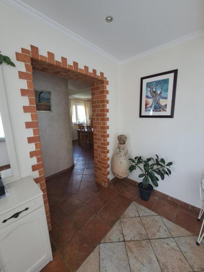 Apartmani Dijana Palit Exterior foto